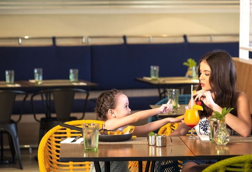 בית מלון כפרי Solea Seaview Resort