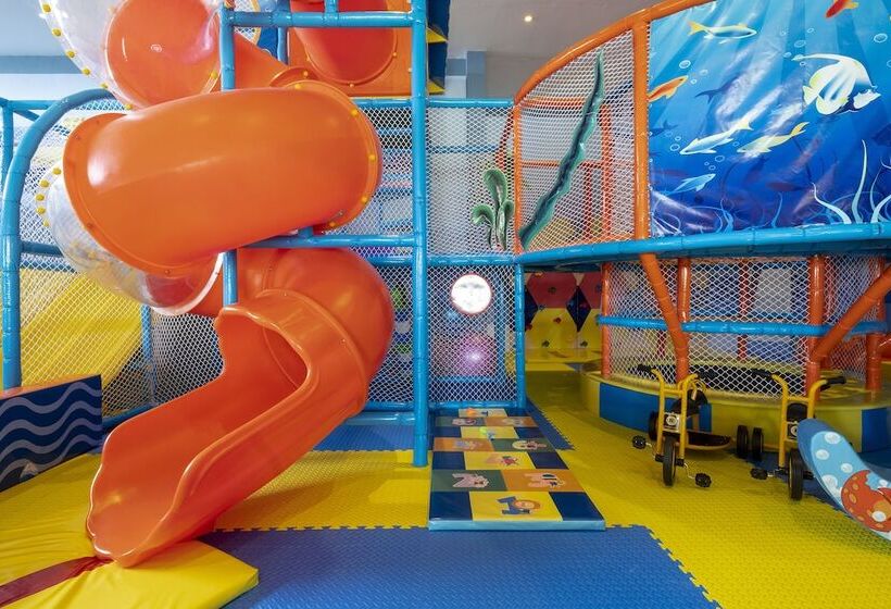 בית מלון כפרי Solea Seaview Resort