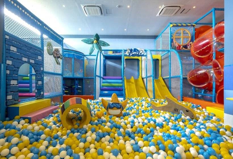 בית מלון כפרי Solea Seaview Resort