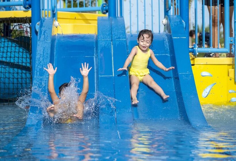 בית מלון כפרי Solea Seaview Resort