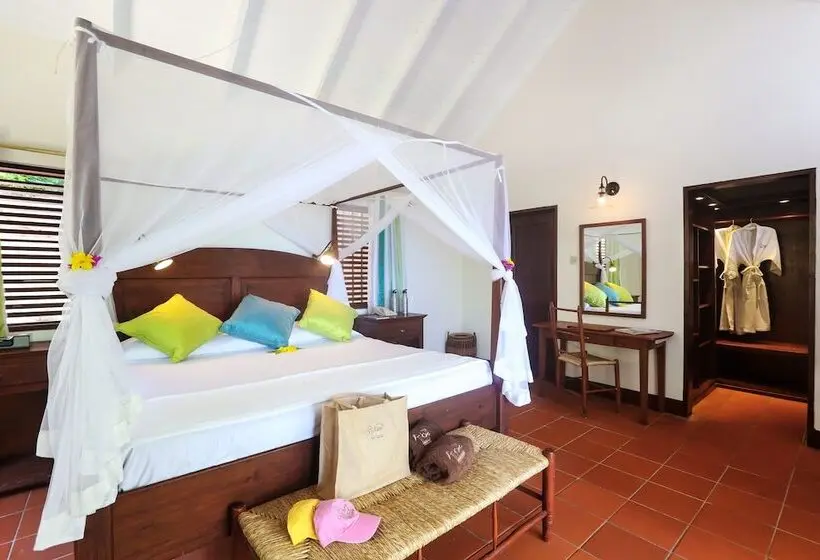 هتل Ti Kaye Resort & Spa