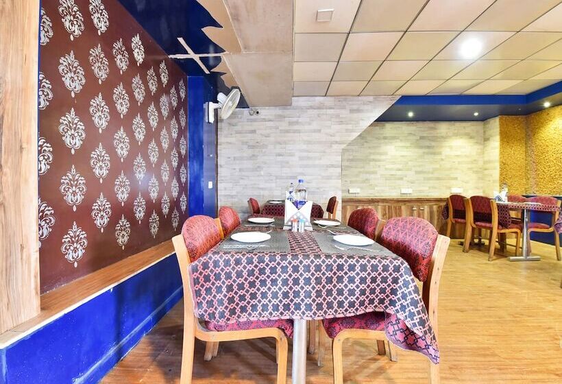 בית מלון כפרי Vatika Inn