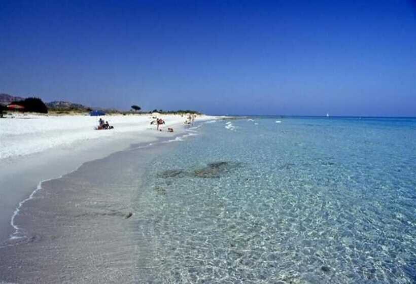 مسافرخانه Sisula Country Hotel&spa