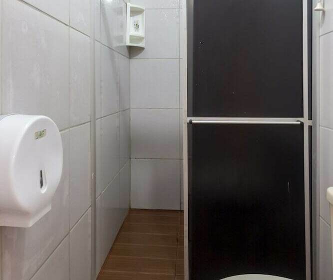 Hotel Br By Oyo Rooms