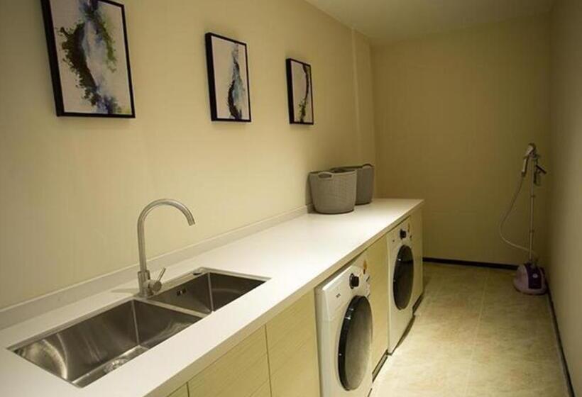 Отель City Comfort Inn Taizhou Wanda Plaza