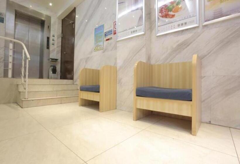 호텔 City Comfort Inn Wuhan Jianghan Road Pedestrian Street Metro Station