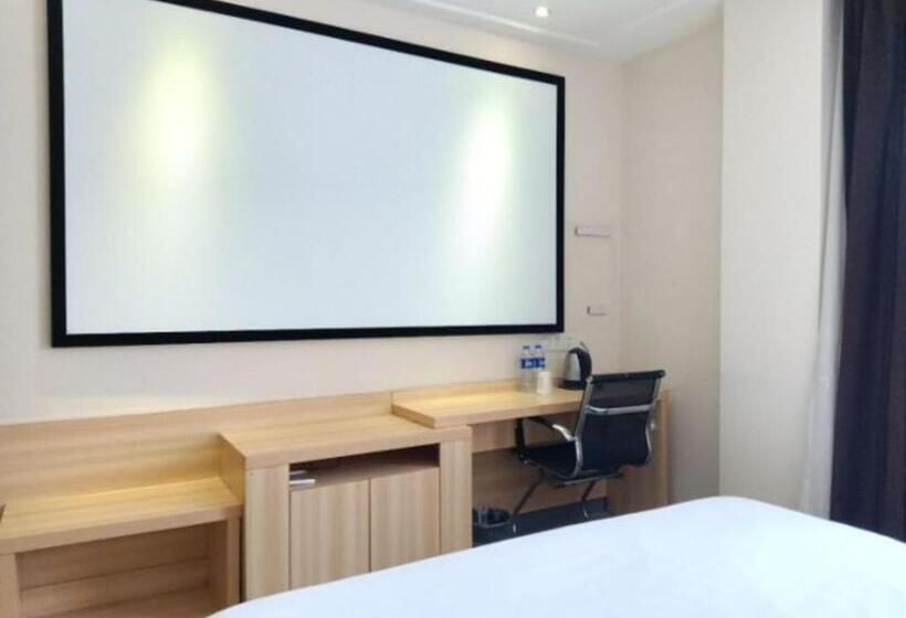 호텔 City Comfort Inn Wuhan Jianghan Road Pedestrian Street Metro Station