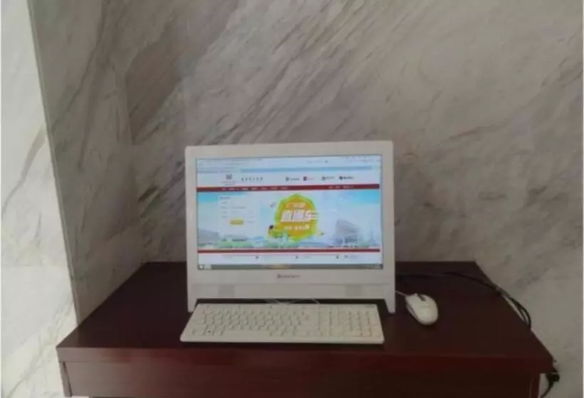 هتل City Comfort Inn Wuhan Jianghan Road Pedestrian Street Metro Station