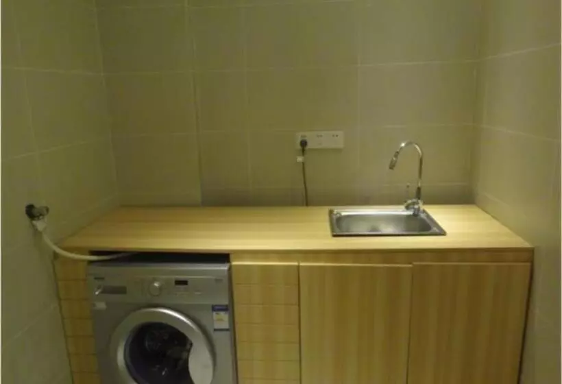 هتل City Comfort Inn Wuhan Jianghan Road Pedestrian Street Metro Station