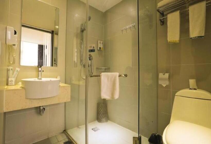 호텔 City Comfort Inn Wuhan Jianghan Road Pedestrian Street Metro Station