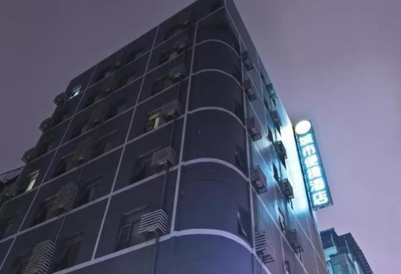 هتل City Comfort Inn Wuhan Jianghan Road Pedestrian Street Metro Station