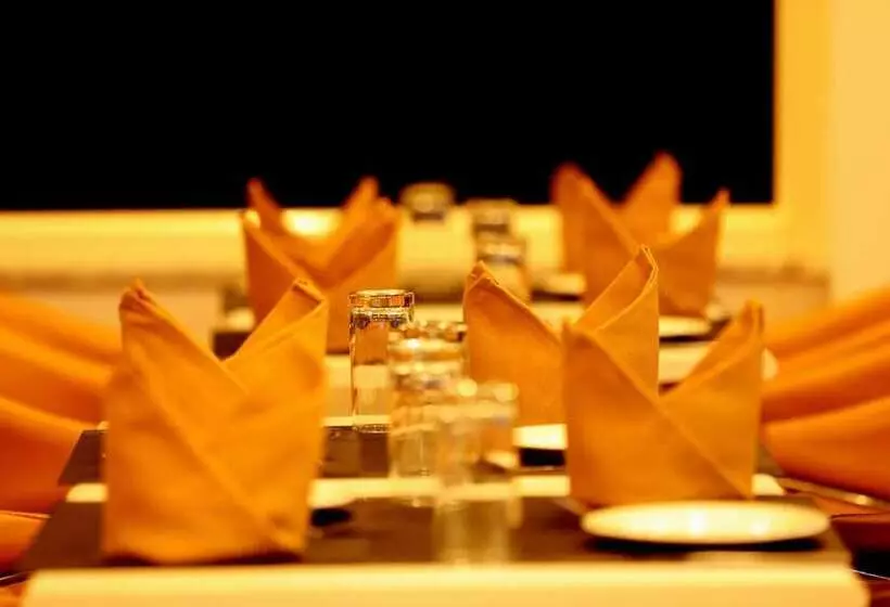 ホテル Ezzenza Mahayana Resort & Spa