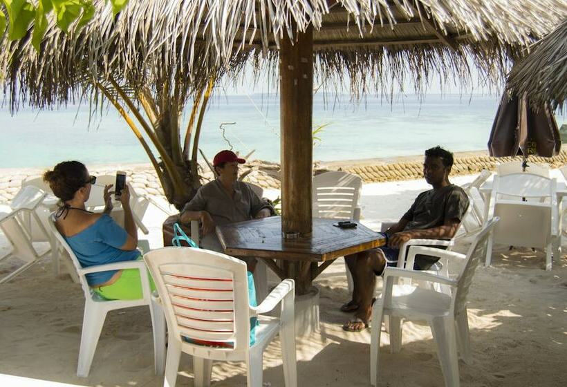 هتل Gurahaana Guest House