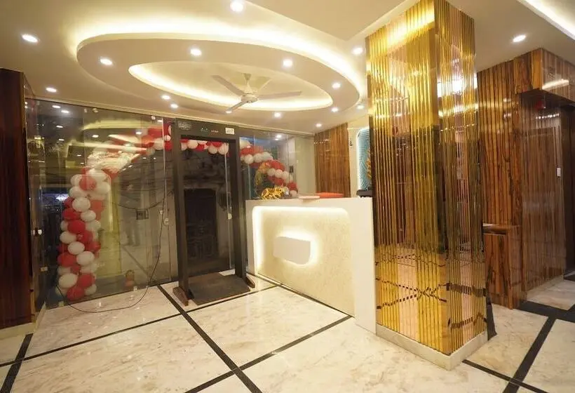 ホテル Mahesh Guest House By Wb Inn