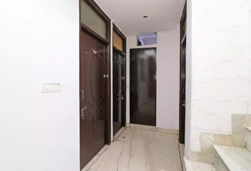 هتل Mahesh Guest House By Wb Inn