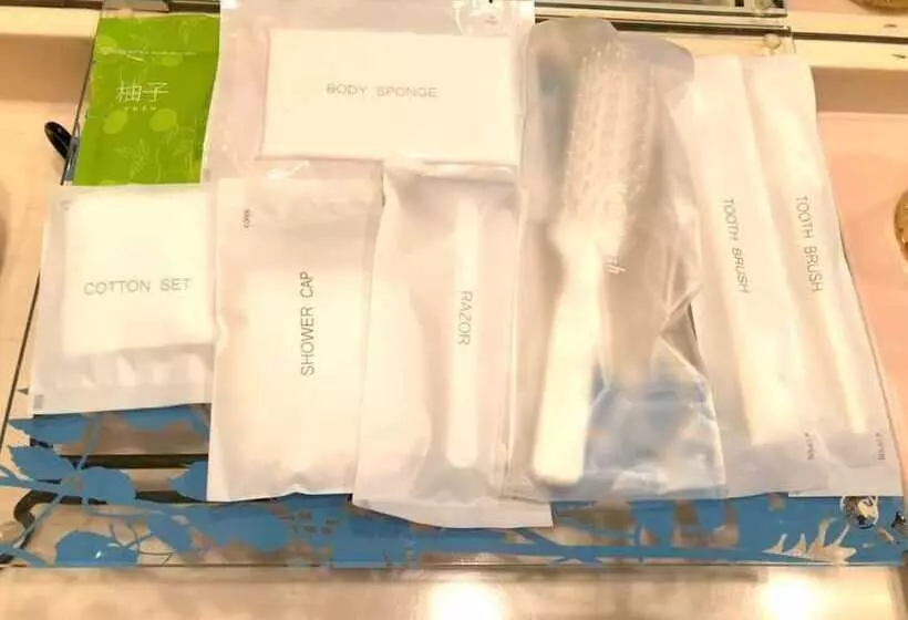 ホテル Robinson Inn Ryukyu Tabikan Mw1