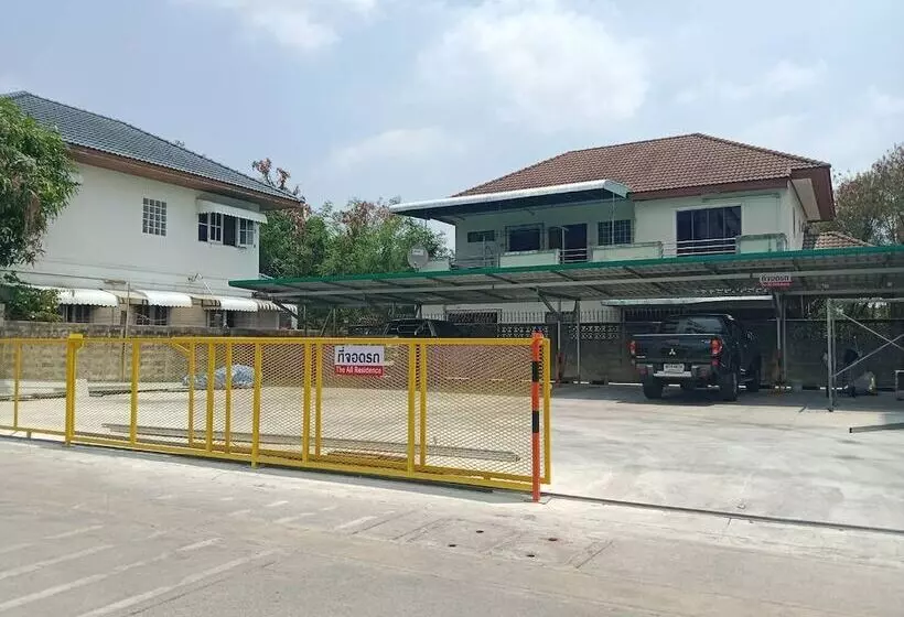 Hotelli The All Residence