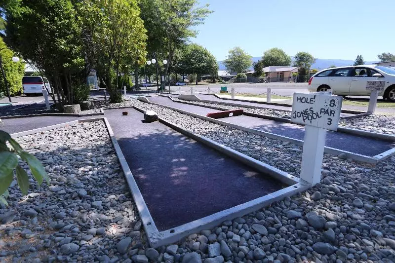 Hotelli Turangi Leisure Lodge