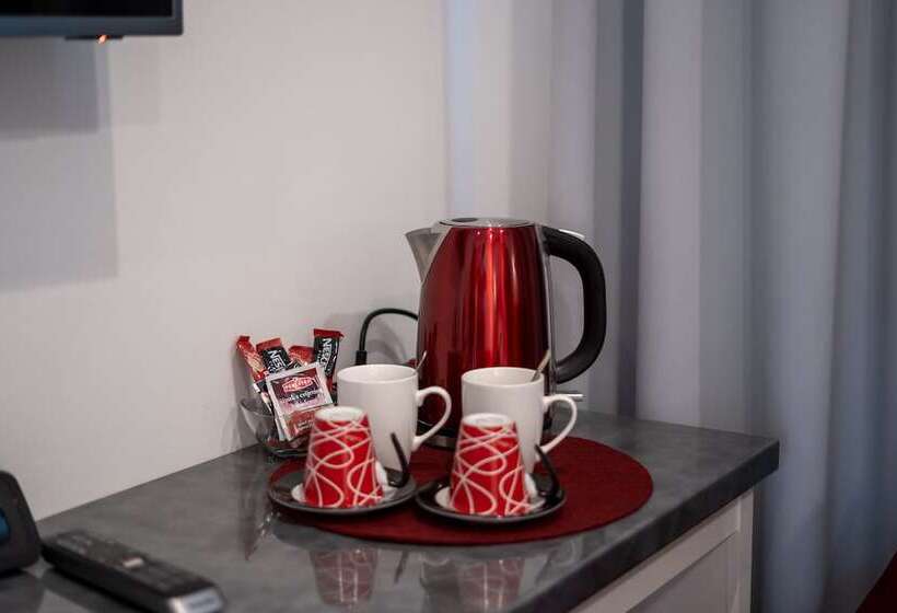 ベッドアンドブレックファースト Sky & Sun Luxury Rooms With Private Parking In The Garage