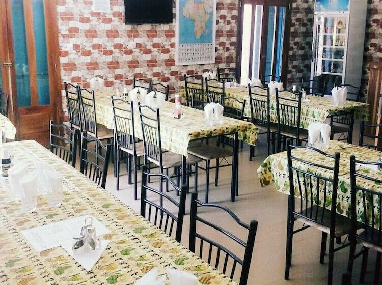 هتل Djiguiya Salam Tambacounda