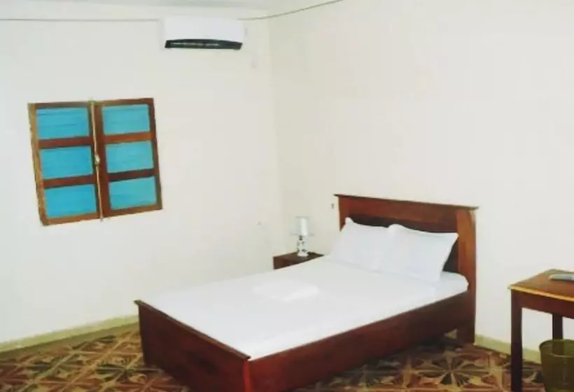 هتل Djiguiya Salam Tambacounda