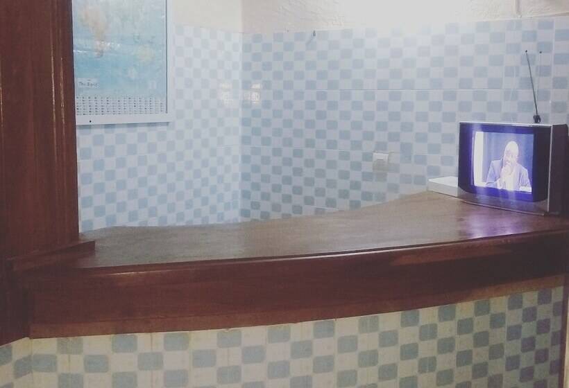 هتل Djiguiya Salam Tambacounda