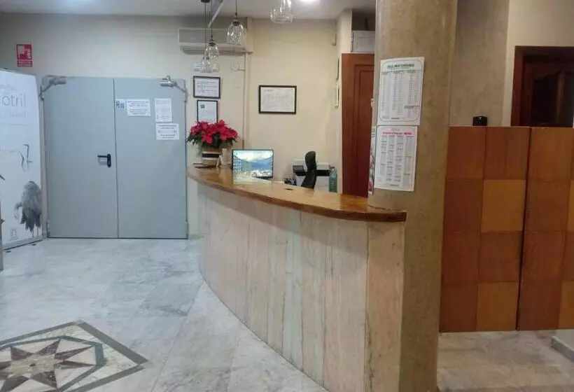 Hotelli Estrella Del Mar