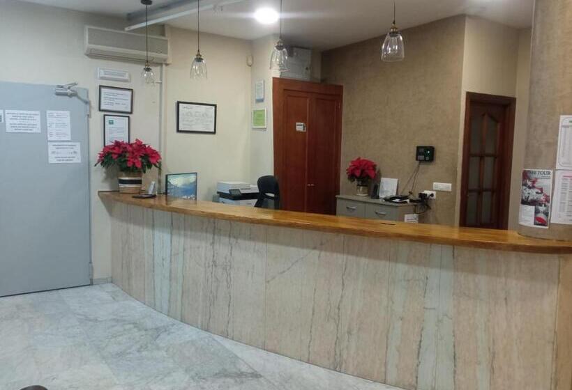 هتل Estrella Del Mar