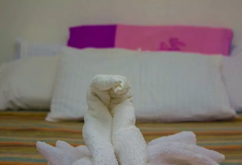 هتل Upendo On The Nile