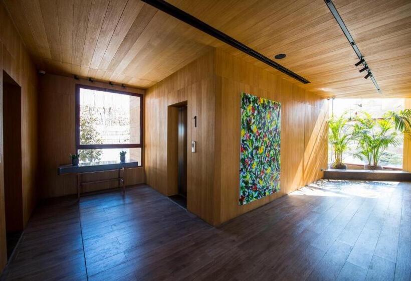 Oakridge Hotel & Spa