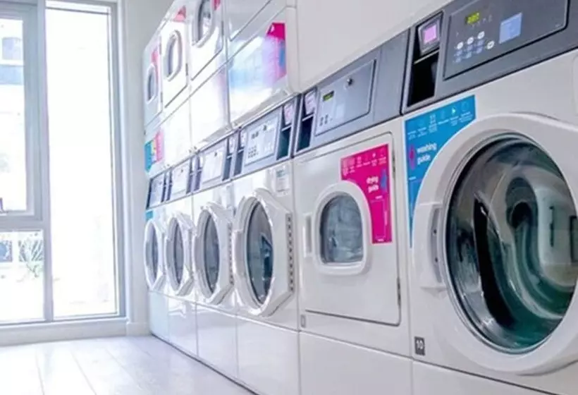 پانسیون Heyday Student Living