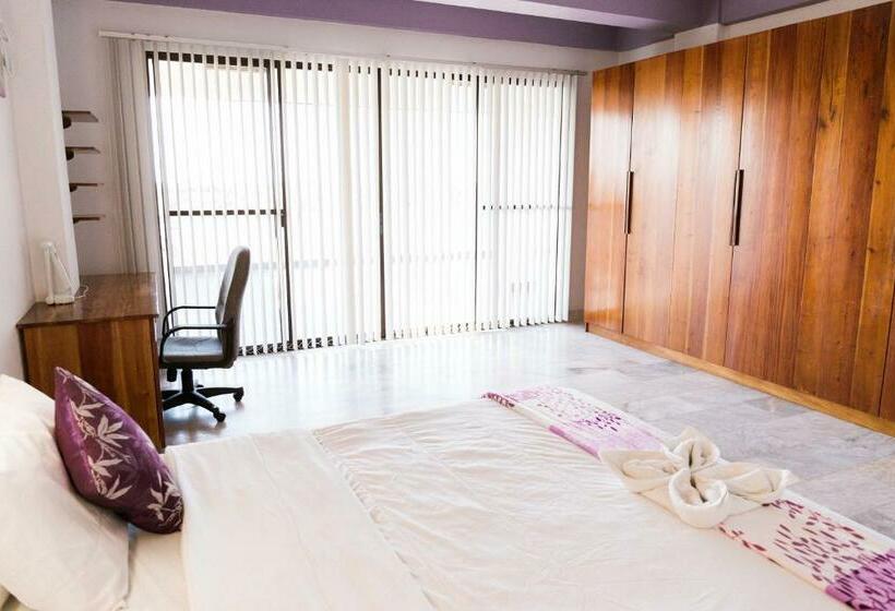 ペンション Seaview Hills Luxury Apartments & Rooms