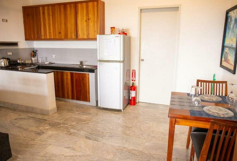 ペンション Seaview Hills Luxury Apartments & Rooms