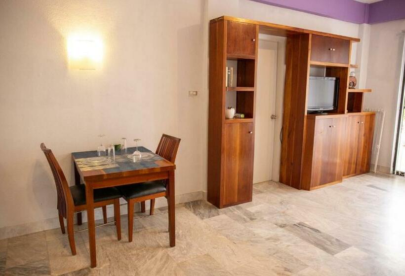 ペンション Seaview Hills Luxury Apartments & Rooms