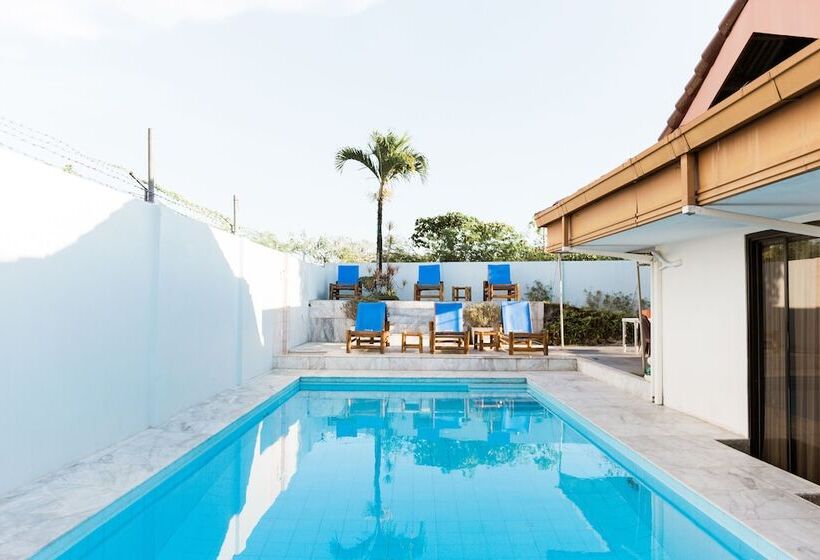 ペンション Seaview Hills Luxury Apartments & Rooms