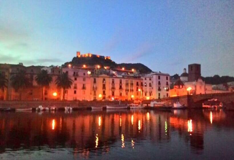 مبيت وإفطار Casa Brujana