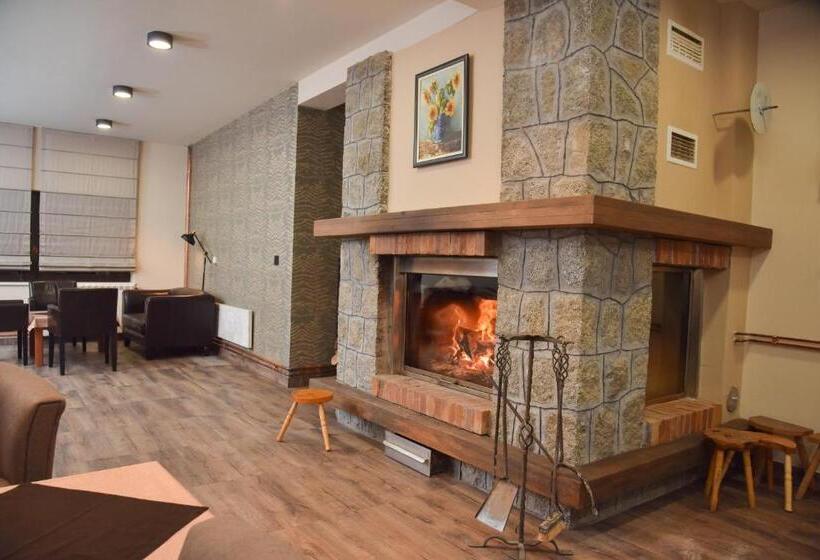 تختخواب و صبحانه Villa Mramor