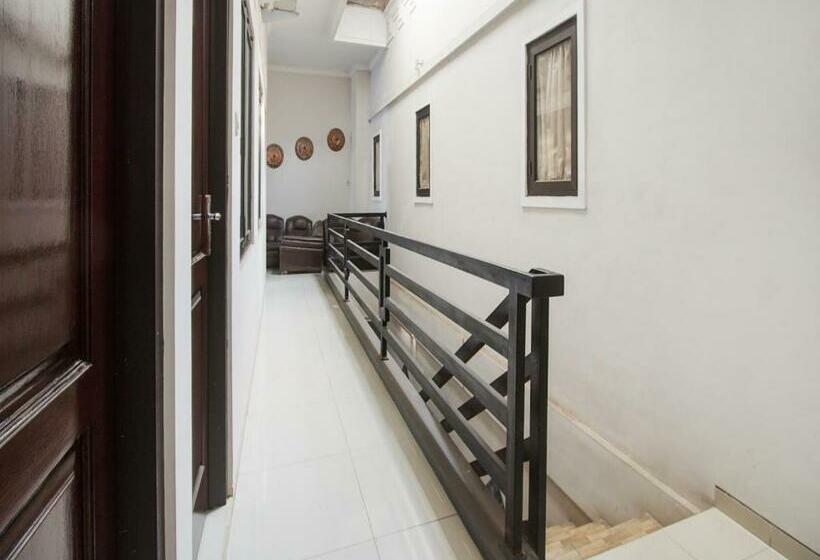 酒店 Oyo 90904 Sukali Guesthouse