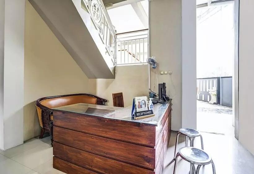 Hotelli Oyo Flagship 90886 Sunset View Homestay