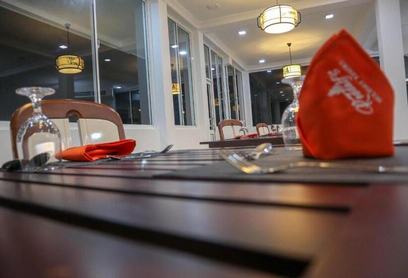 호텔 Reddalf S Holiday Resorts