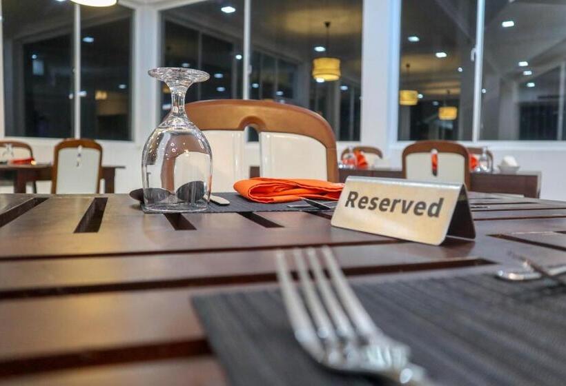 호텔 Reddalf S Holiday Resorts