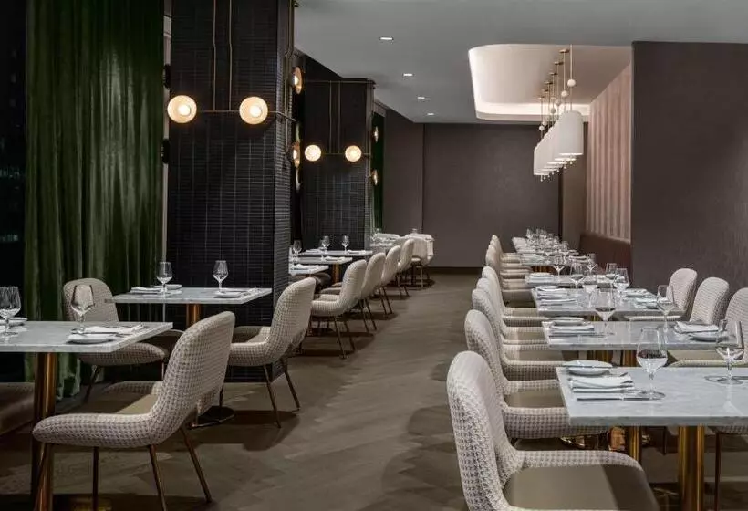 هتل The Dorian, Autograph Collection