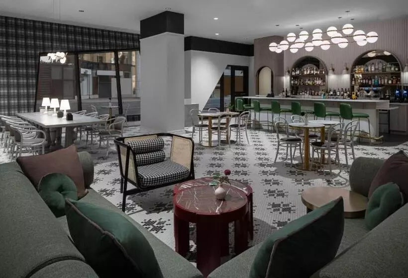 هتل The Dorian, Autograph Collection