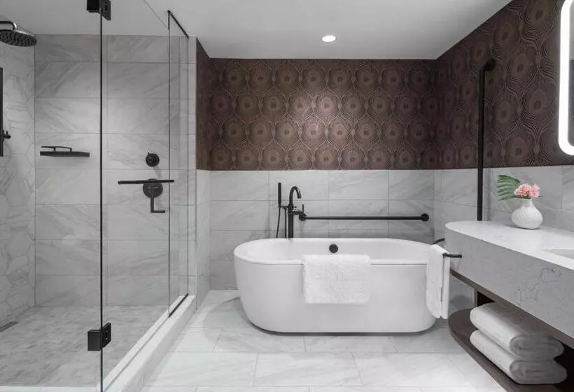 هتل The Dorian, Autograph Collection