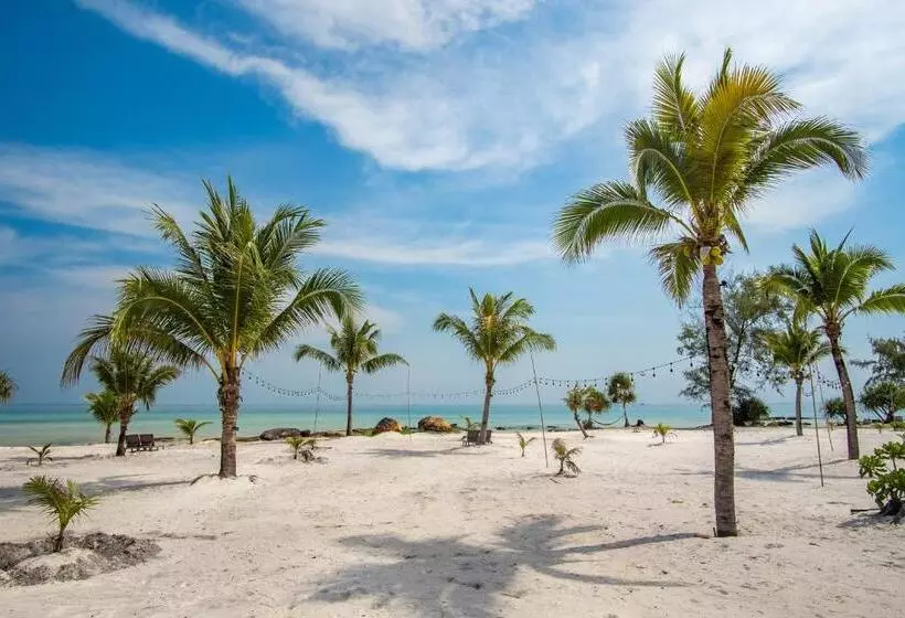 Hotelli You&me Resort