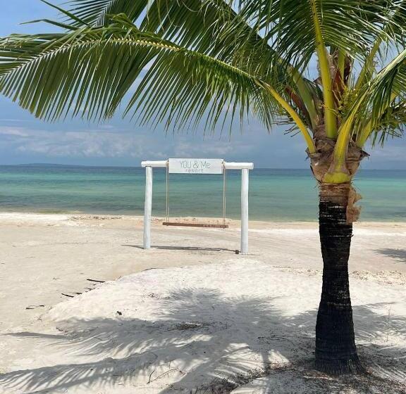 فندق You&me Resort