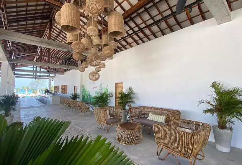 Hotelli You&me Resort