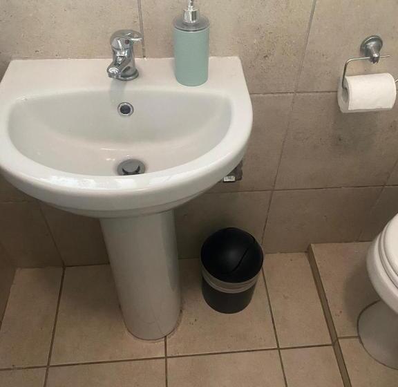 膳宿费 Liam Travel Inn