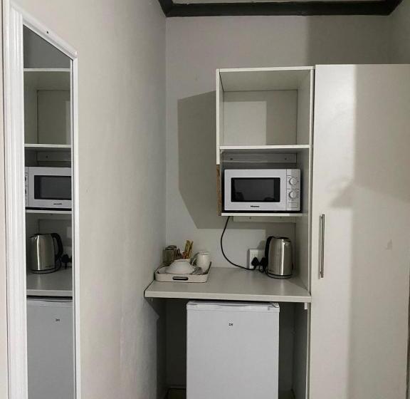 膳宿费 Liam Travel Inn