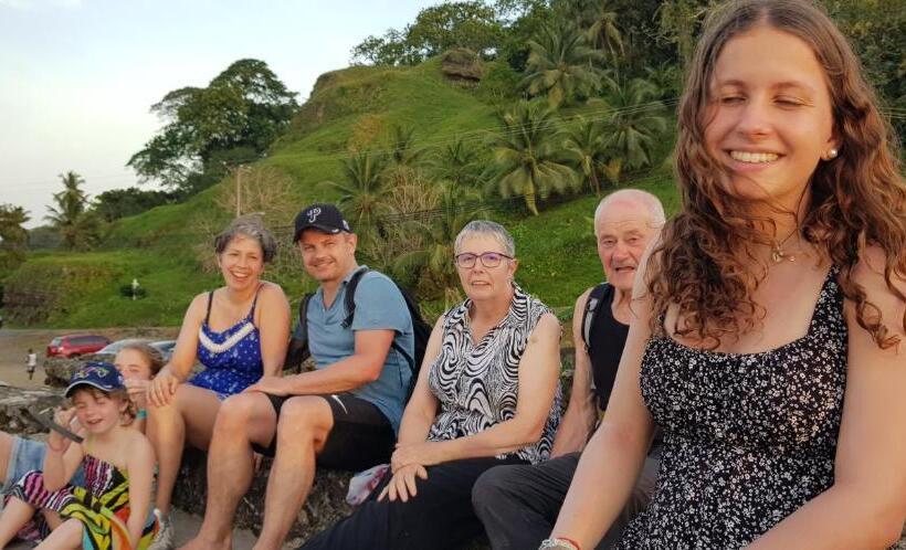 پانسیون Rainforest Lodge Del Rio